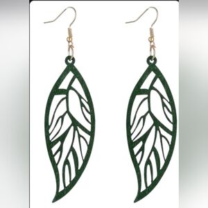 New Green Plant Earrings